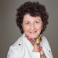 Pamela Alexi Photo 3