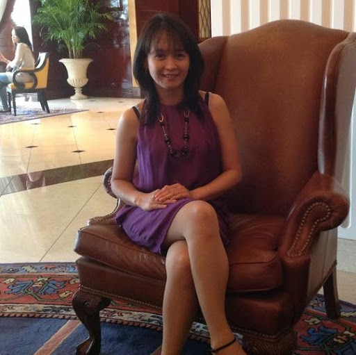 Caroline Lim Photo 34