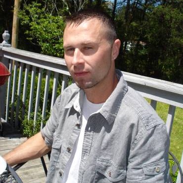 Thomas Mcdaniel Photo 9