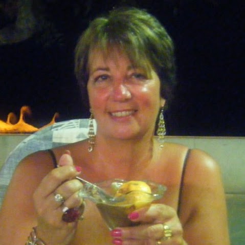 Joy Davies Photo 33