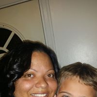 Lisa Ruiz Photo 17
