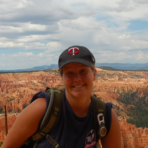 Kristine Olson Photo 17