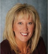 Cindy Williams Photo 3