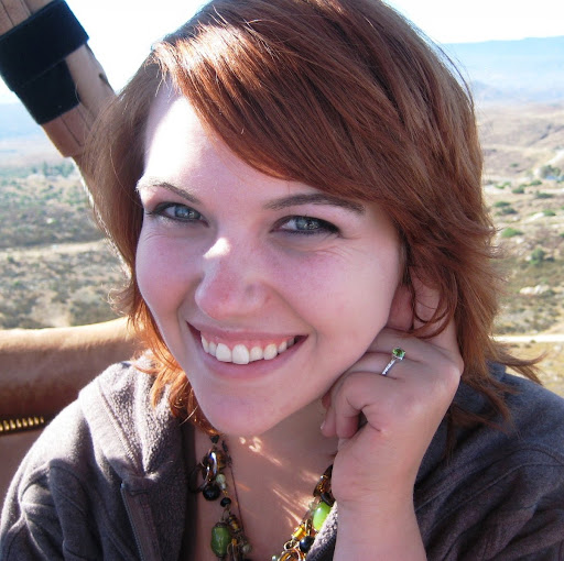 Dana Williams Photo 41