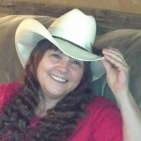 Deborah Sandoval Photo 28