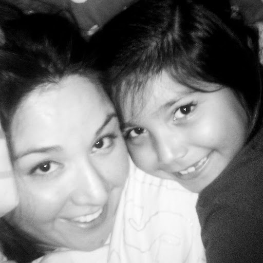 Yvette Gutierrez Photo 34