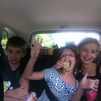 Elizabeth Mccool Photo 6