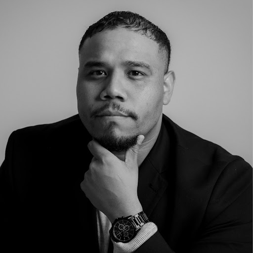 Reginald Moore Photo 25