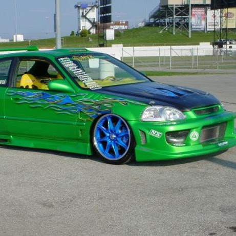 Michael Gonzalez Photo 50