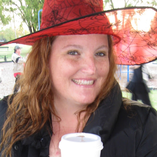 Sarah Lopez Photo 15