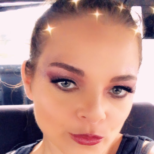 Gina Schwarz Photo 23