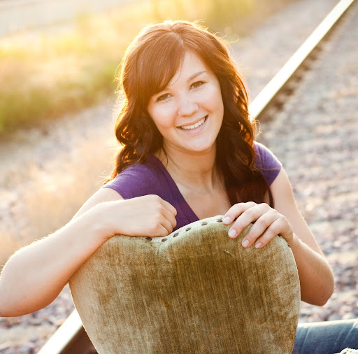 Brooke Simon Photo 28