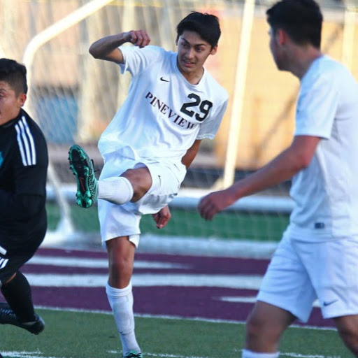 Aaron Canales Photo 20