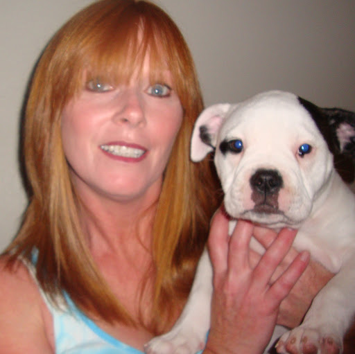 Carla Garrett Photo 30