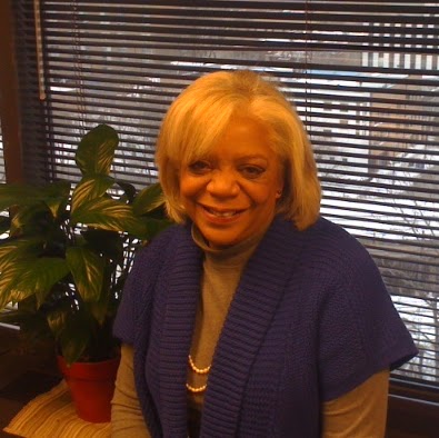 Janice Douglas Photo 16