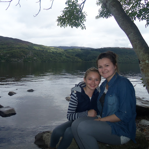Shauna Davies Photo 9