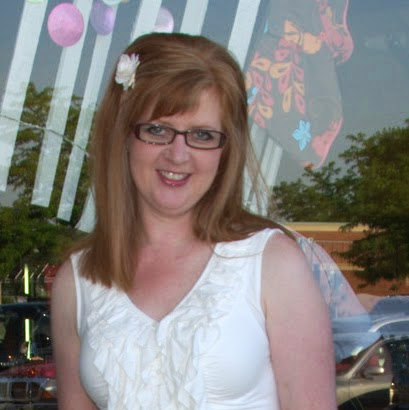 Lisa Vargo Photo 22