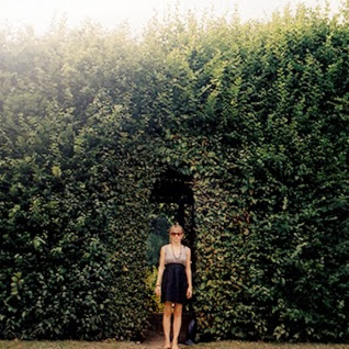 Lindsey Glover Photo 33