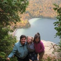 Lori Robinson Photo 33
