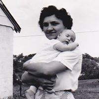 Kathy Landes Photo 17
