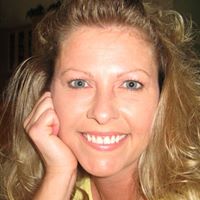 Pamela Hudson Photo 26