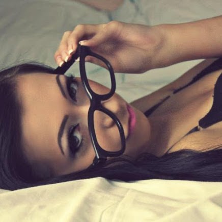 Rachel Buck Photo 33