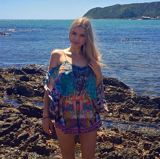 Grace Meyer Photo 34