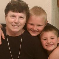 Debbie Barbour Photo 27