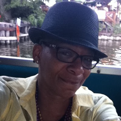 Janice Warren Photo 37