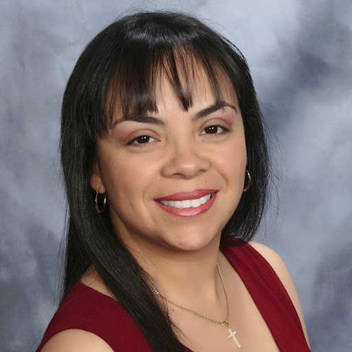 Diana Molina Photo 10