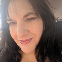 Shelley Hopkins Photo 45