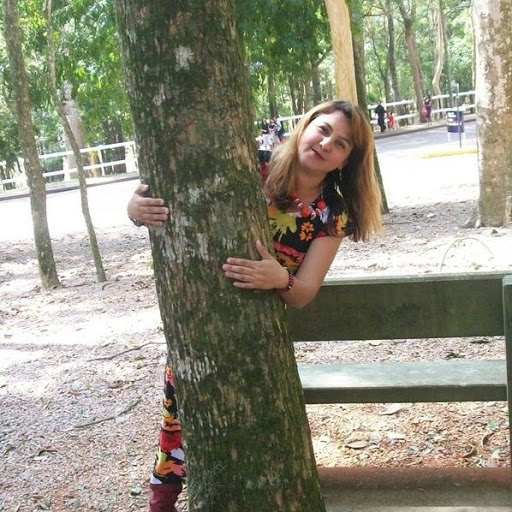 Sandra Delfino Photo 6