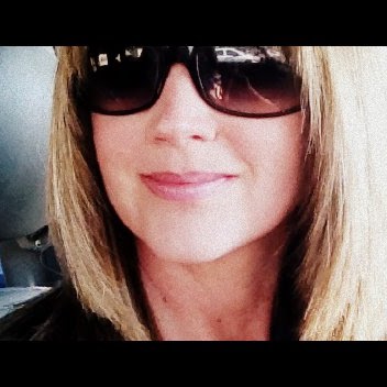 Angela Pratt Photo 13