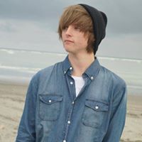 Kendall Lynch Photo 20