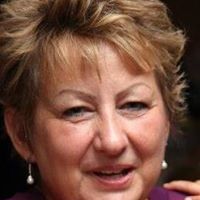 Debra Schneider Photo 24