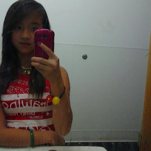 Anna Lay Photo 8