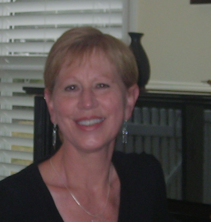 Danielle Nicholson Photo 37