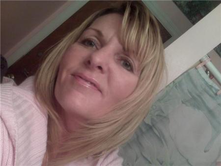 Michele Moore Photo 11