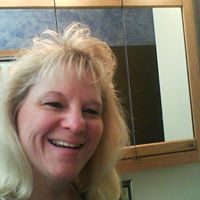 Laurie Hayward Photo 9