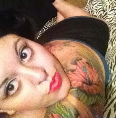 Elizabeth Orozco Photo 31