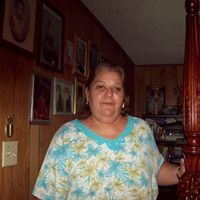 Deborah Molina Photo 13