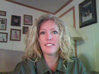 Paula Taylor Photo 25