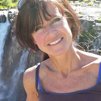 Debra Dyer Photo 18