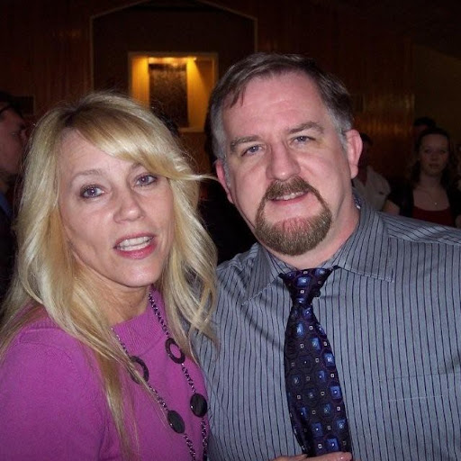 Laura Lambert Photo 47