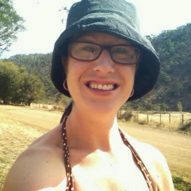 Elizabeth Sheridan Photo 26