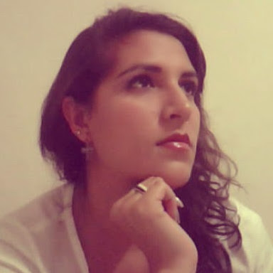Veronica Angulo Photo 21