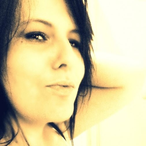 Elizabeth Avery Photo 35