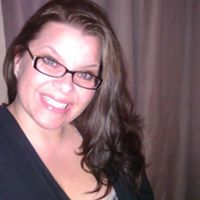 Debbie Oliver Photo 32