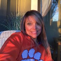 Terri Alexander Photo 15