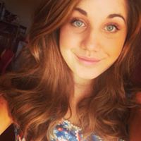 Amelia Newman Photo 5